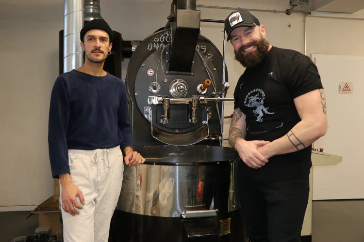 Chief Roaster César, chief roaster at RUUD Coffee